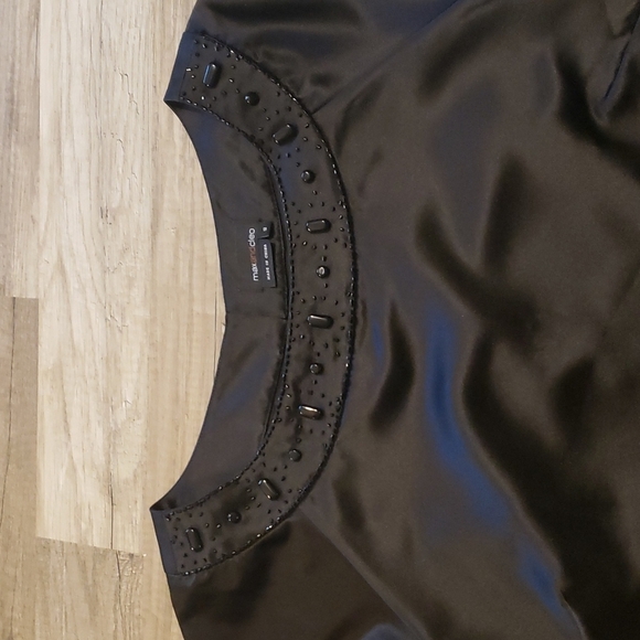 MAX AND CLEO BLACK SATIN SHIFT DRESS WITH BEADED NECKLINE SZ 12 - Picture 3 of 15